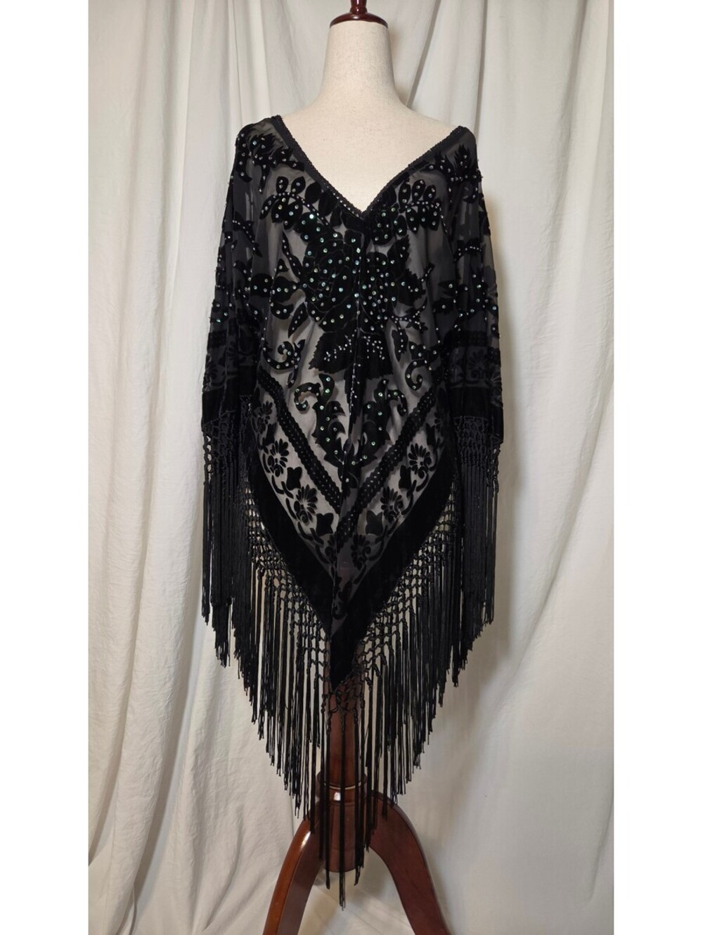 GORGEOUS vintage Cache Sheer Poncho size medium